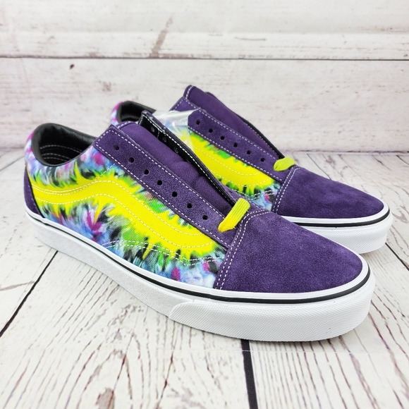 *Sold New Van's Old Skool Tie Dye Sneakers - Picture 2 of 11